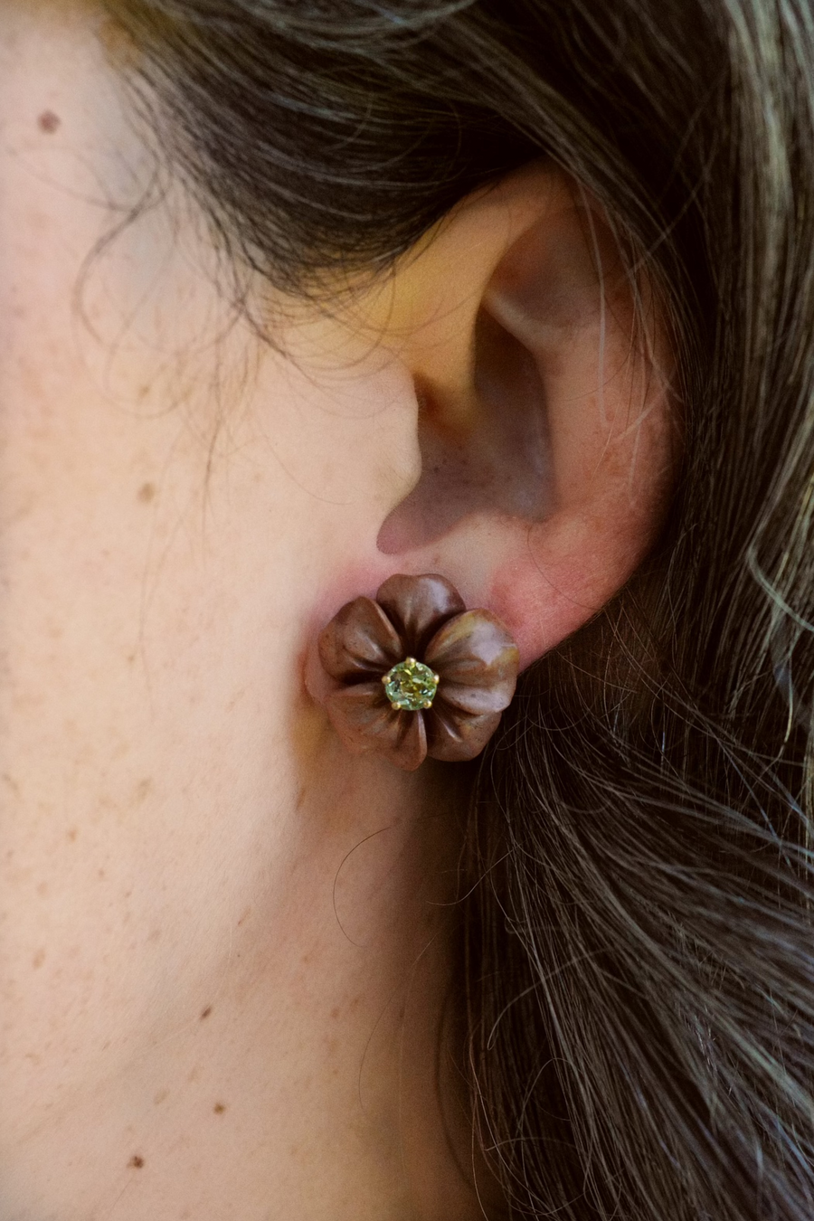 Large lava stone earrings - Light Green Tourmaline