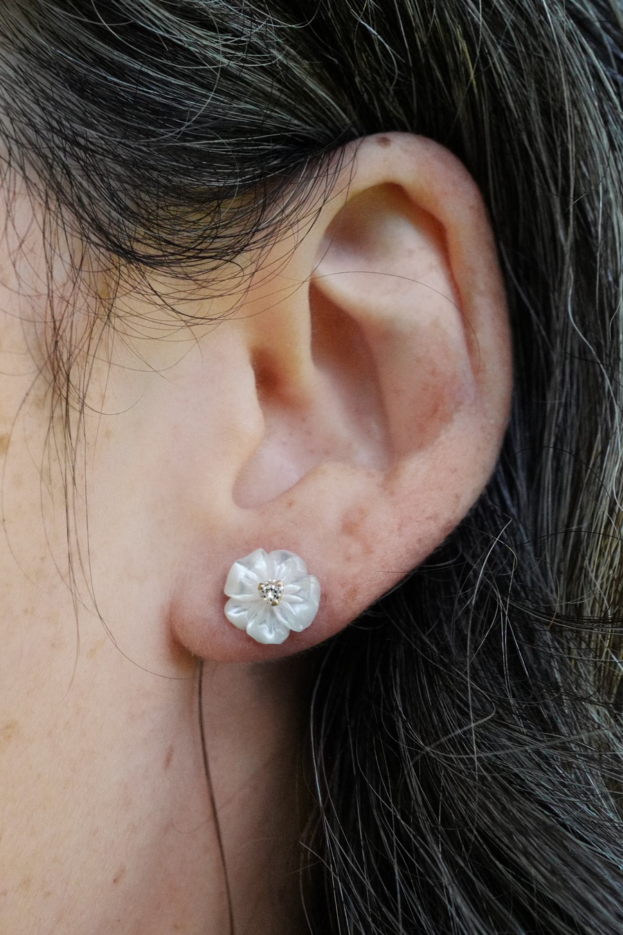 Mother of Pearl and Diamond Petite Fiore Earrings