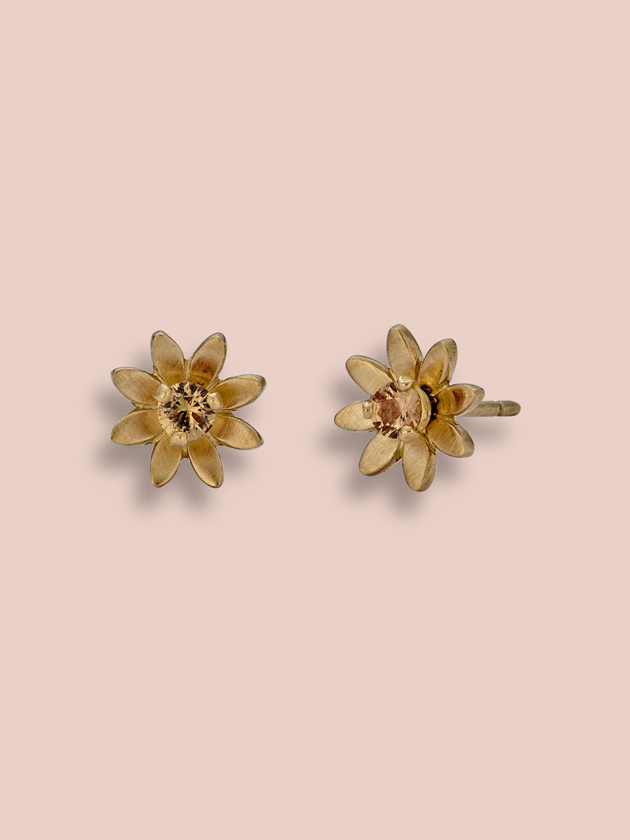 Gold flower studs - Yellow Sapphire