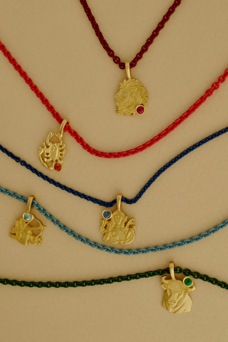Lo Zodiaco - Virgo Pendant  - Sapphire