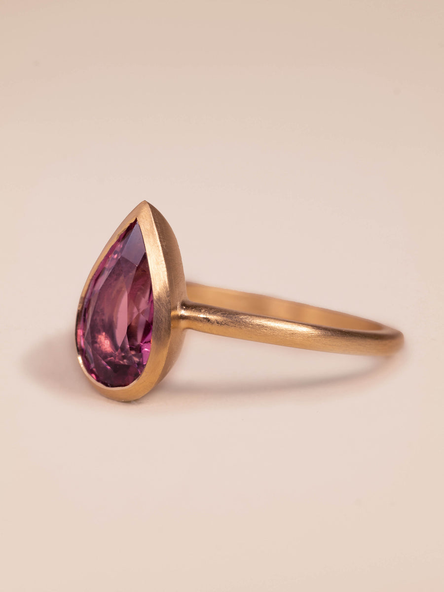 Goccia ring - 2.23ct Pink Tourmaline