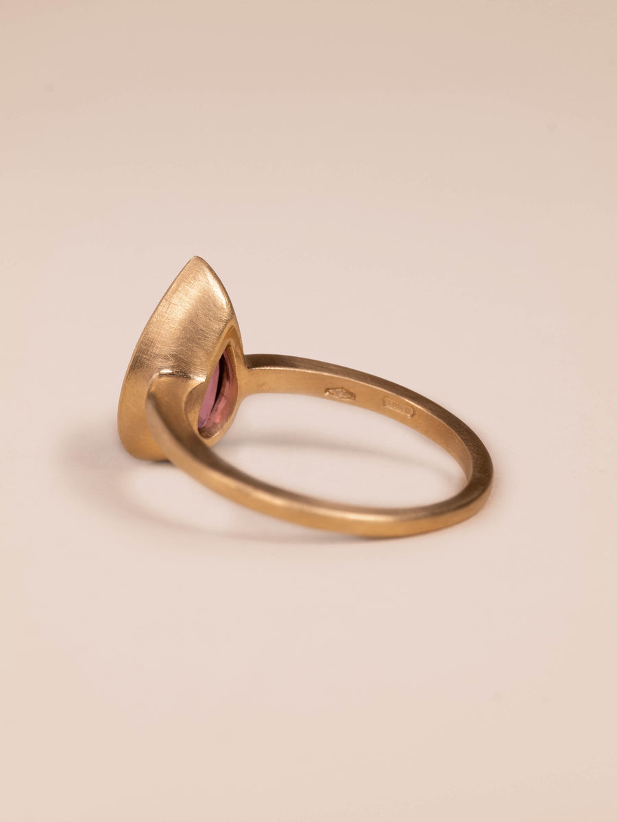 Goccia ring - 2.23ct Pink Tourmaline